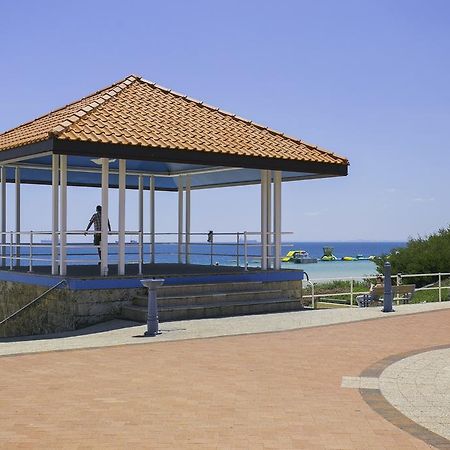 Boardwalk By Rockingham Apartments Exterior photo