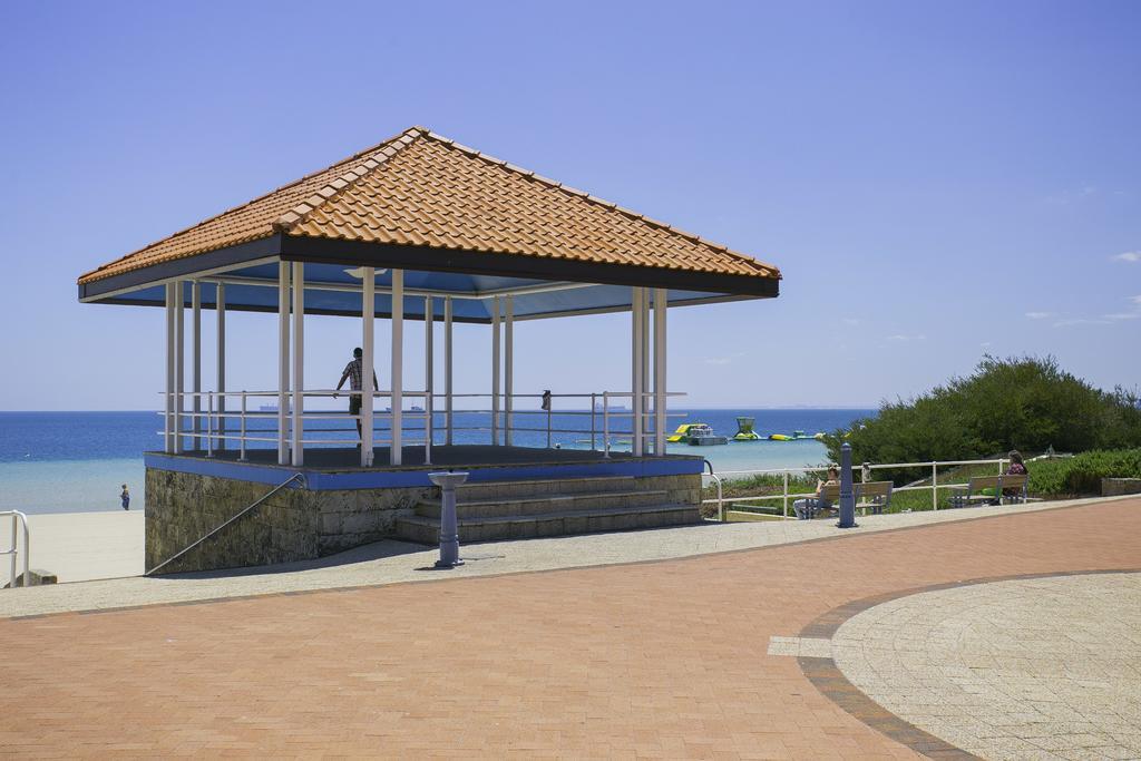 Boardwalk By Rockingham Apartments Exterior photo
