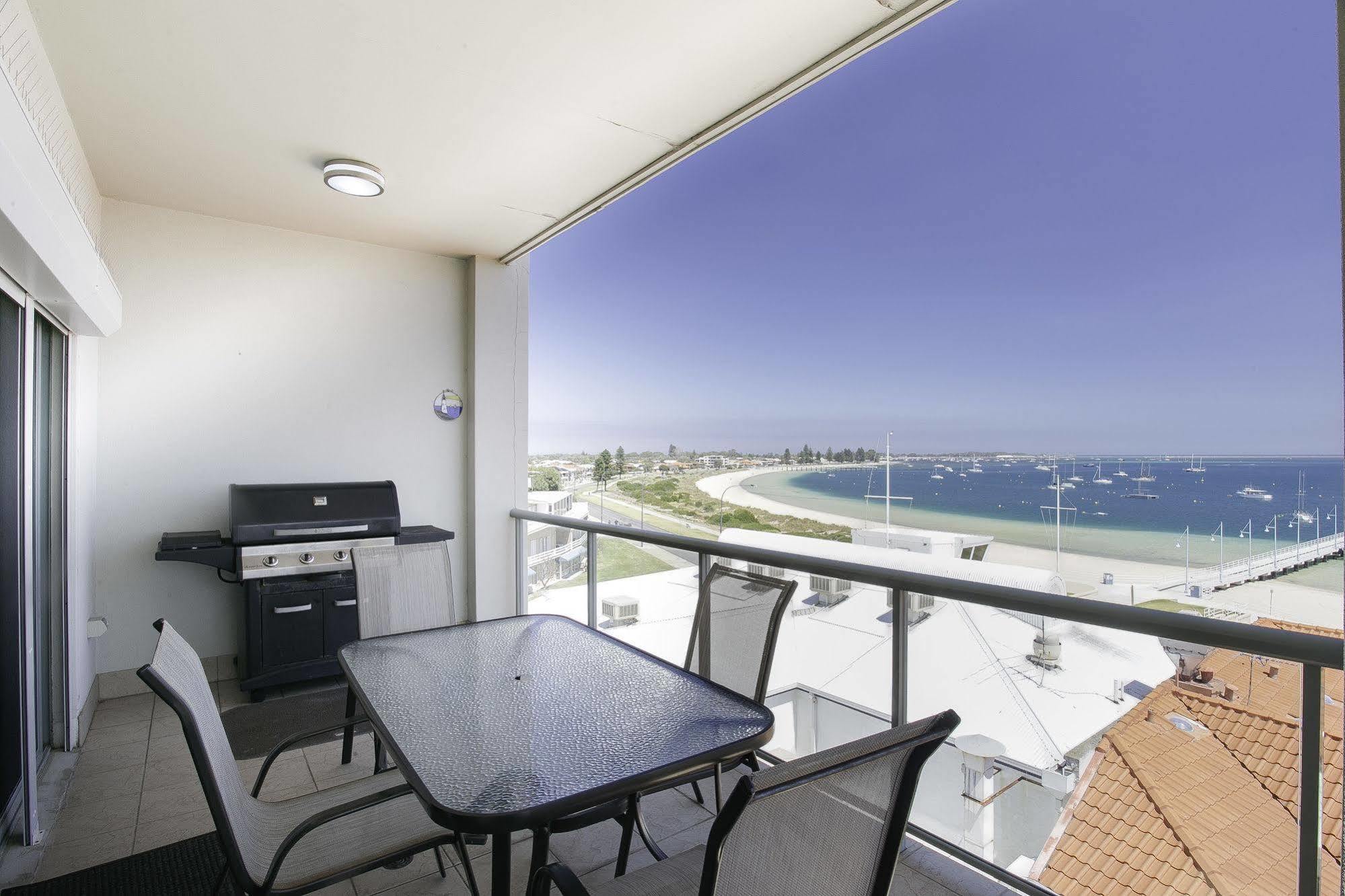 Boardwalk By Rockingham Apartments Exterior photo